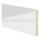 Цоколь пластиковый (высота 120, длина 4000 мм), зеркальный